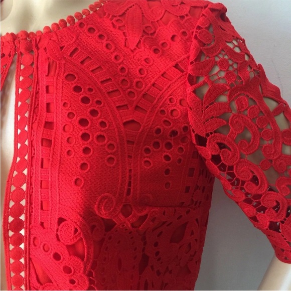 New with tag St. John’s jacket African red size m - Picture 4 of 5